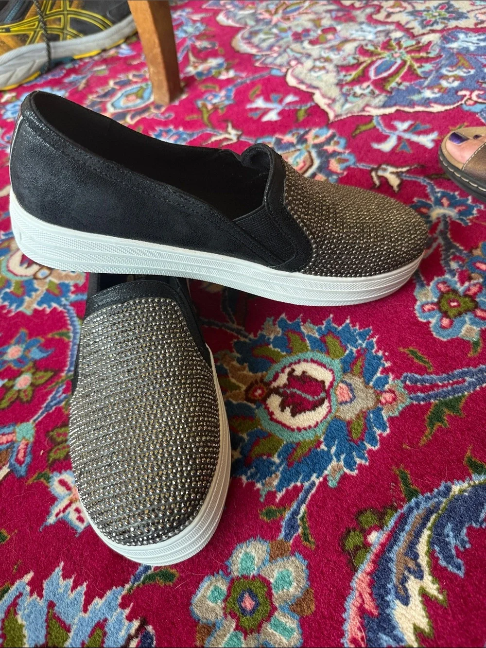 Skechers Womens Double-Up Black/Silver Loafer size 7.5 women